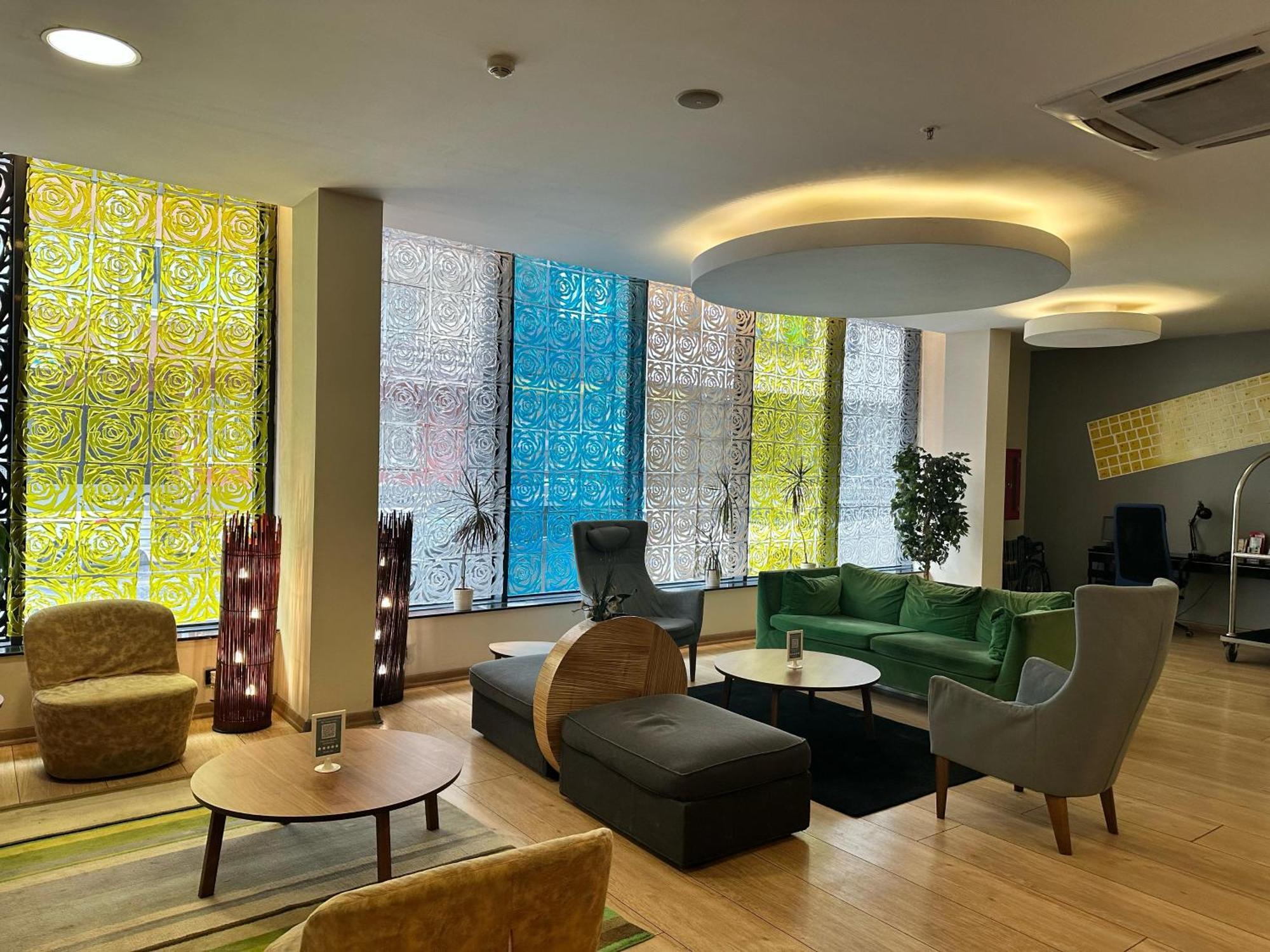 Tempo Suites Airport — Fotoğraflar 3